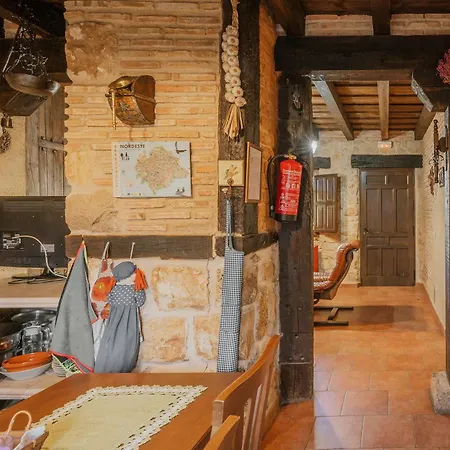 Country house La Casa De Pollos *